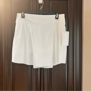 Athleta Ace Advantage Tennis Exercise 15 1/2 White Skort Skirt Size L